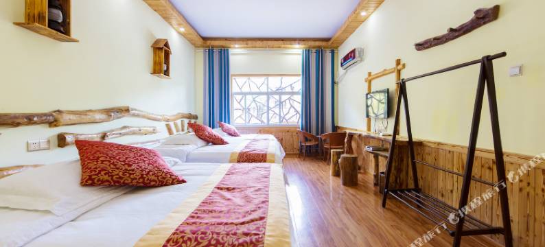 张家界玉平客栈(张家界国家森林公园店)图片