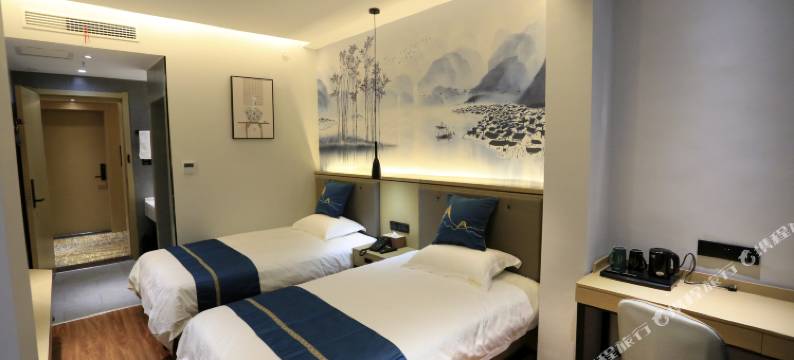 濮阳皇锦智选酒店(濮阳东高铁站店)图片