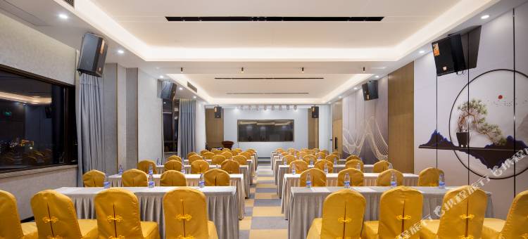 伯爵世家酒店(阜阳市中心国贸商城店)图片