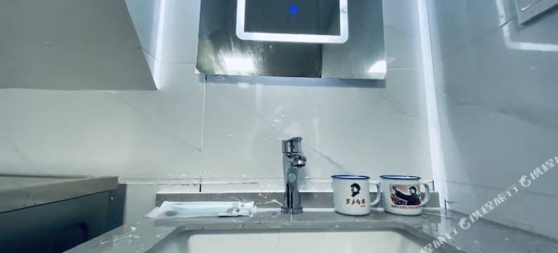 南昌梦雅·loft影院公寓(绿滋肴潮阳里店)图片