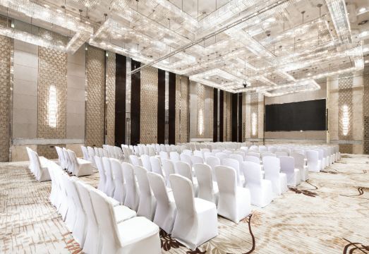 Beijing Oriental Mao HotelHotel Overview