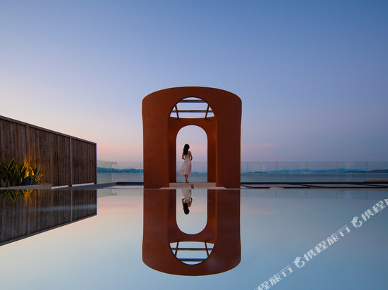 苫也·深圳未名海海景民宿