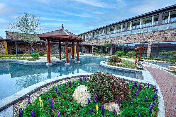 青岛工人温泉疗养院预订价格,联系电话位置地址【携程酒店】