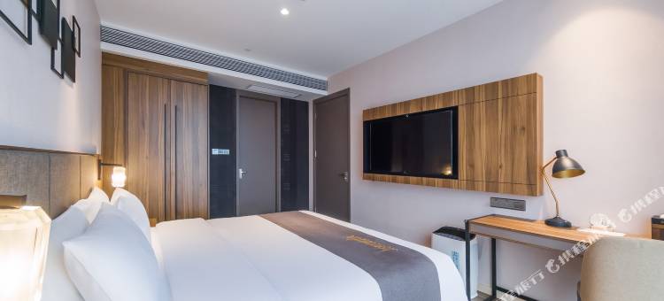 如家精选酒店PLUS(长沙高桥大市场树木岭地铁站店)图片