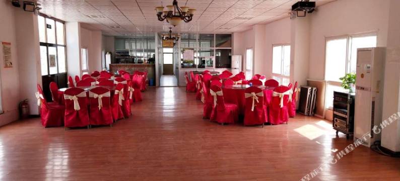 沙漠人家庄园图片