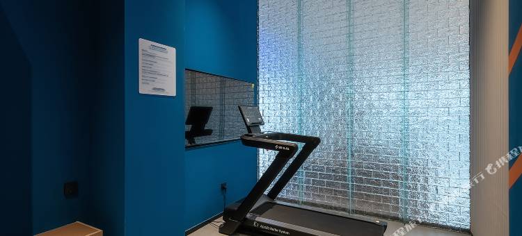 重庆南滨路智选假日酒店(长嘉汇弹子石老街店)图片