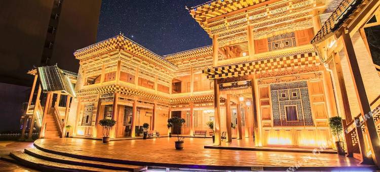 临潭青藏之窗冶力之舟民宿图片