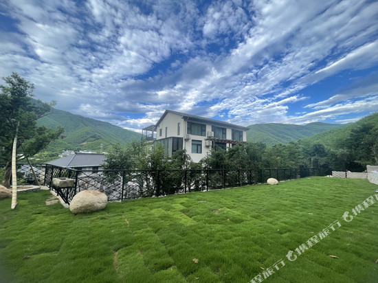 莫干山雨菲客栈(仙潭村风景区店)