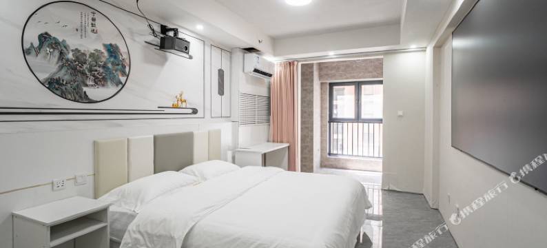 艾米Amy设计师民宿(济南华山风景区店)图片