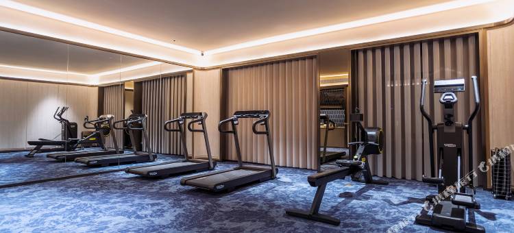 鞍山火车站苏宁广场桔子水晶酒店图片