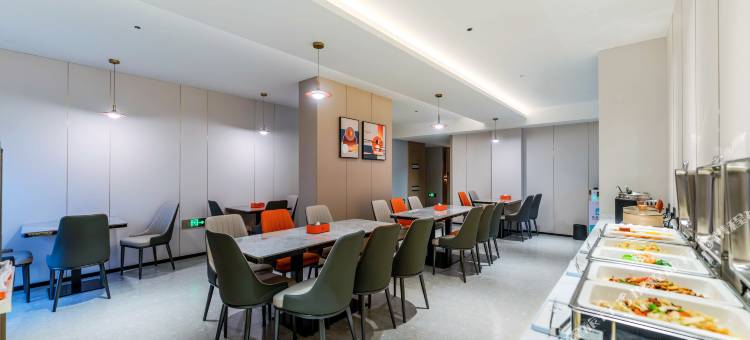 云雅智慧酒店(西安西京医院胡家庙地铁站店)图片
