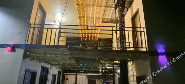 澜海听风驿站图片