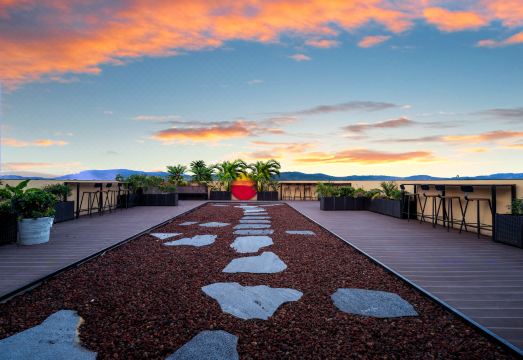 DOALAND S Hot Spring Hotel (Tengchong Main Urban Area Yuquanyuan) Hotel Overview