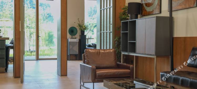 乐至栖岸酒店图片