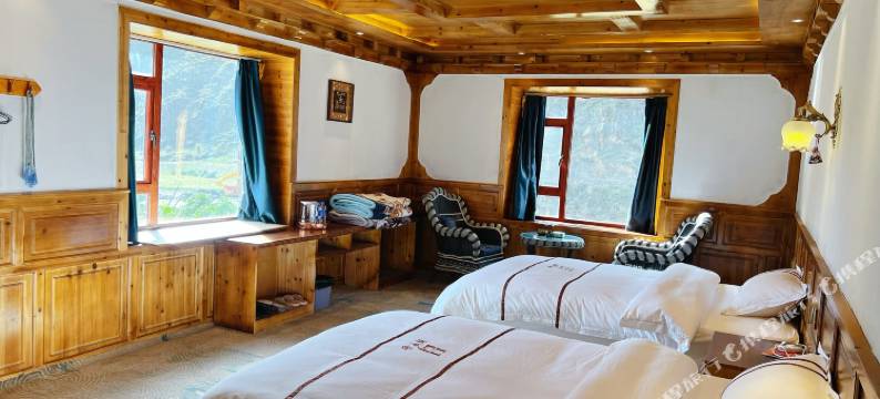 郎甲仓民宿(子梅垭口店)图片