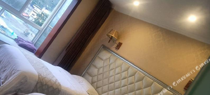 茂县萬贤居商务酒店图片