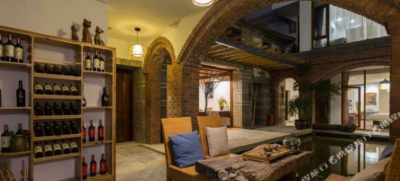 大理朋临居海景度假酒店(洱海生态廊道三圣岛店)图片