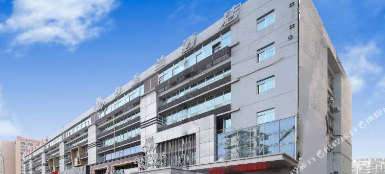 白玉兰酒店(南京奥体中心河西金鹰店)图片