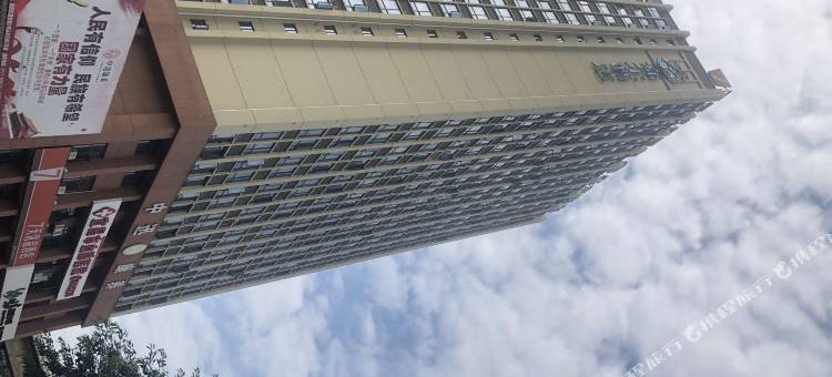 7天优品酒店(宜昌万达广场运河公园店)图片