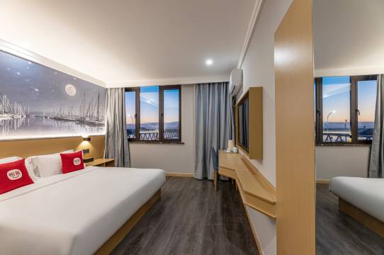 怡莱酒店(如东小洋口风景区店)