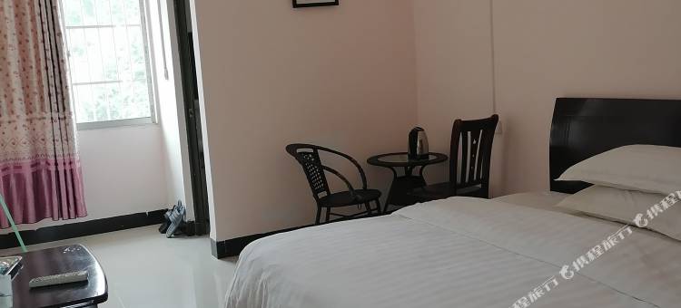 平果君雅宾馆图片