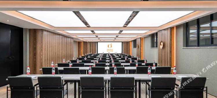 桔子酒店(鹤壁艺术中心高铁站店)图片