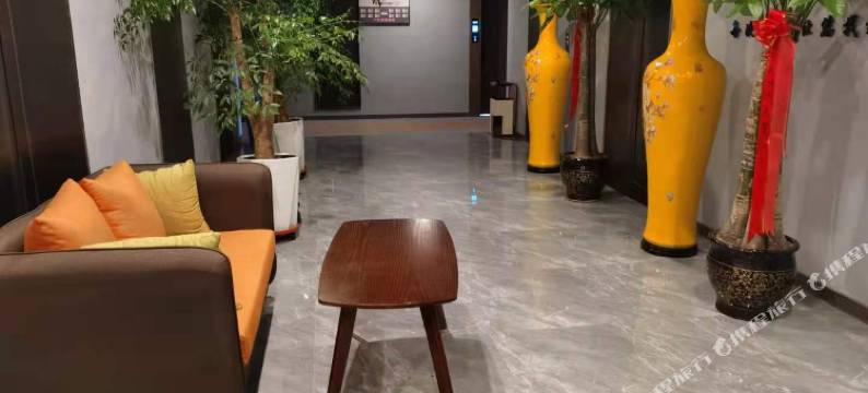 西宁朗杰酒店图片