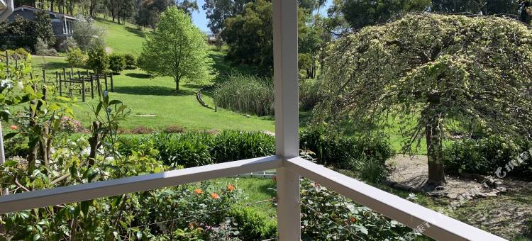 阿拉鲁恩雅拉谷山林小屋(Araluen Lodge Yarra Valley)图片