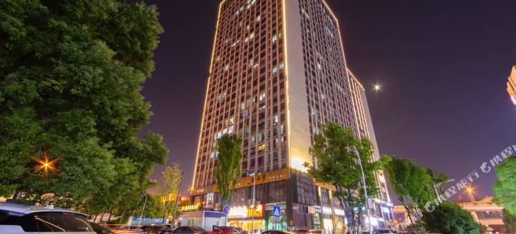 漫·屋顶情景酒店(汽车西站店)图片