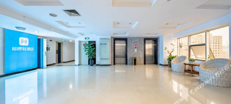 哈啰轻酒店(昆明塘子巷地铁站店)图片