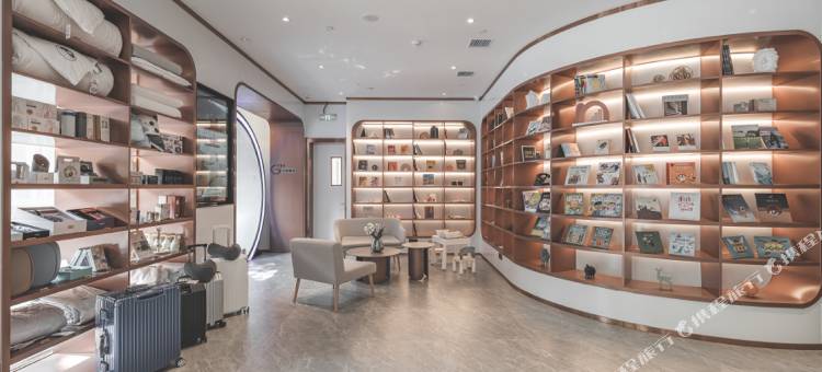 南通濠河风景区电视塔亚朵X酒店图片