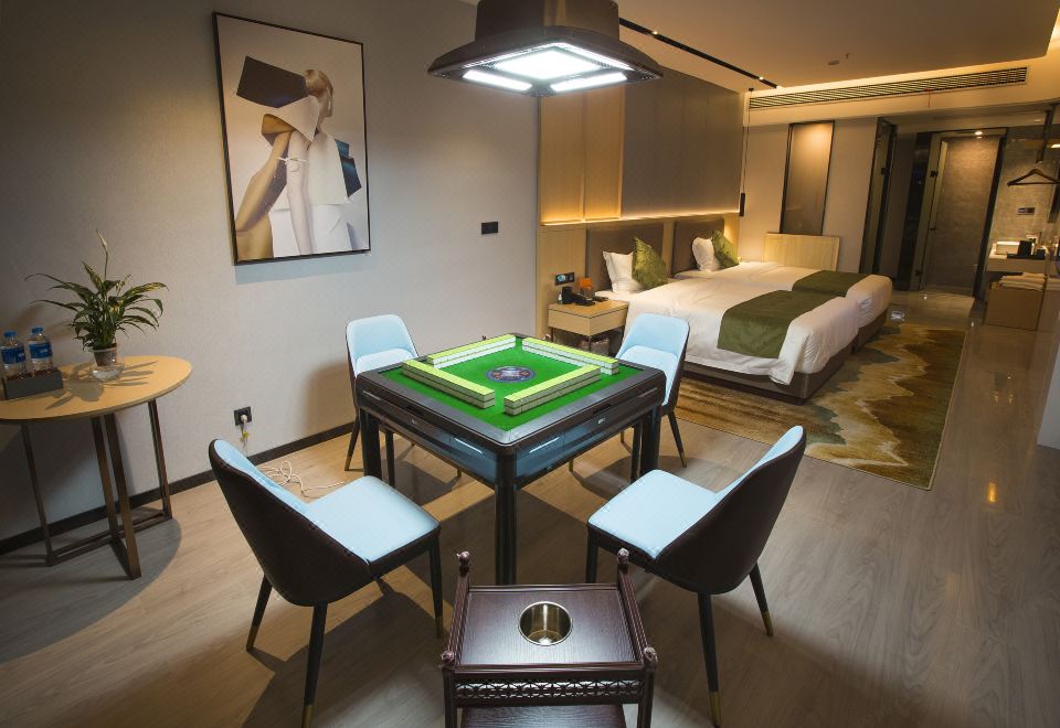  Hotel Overview
