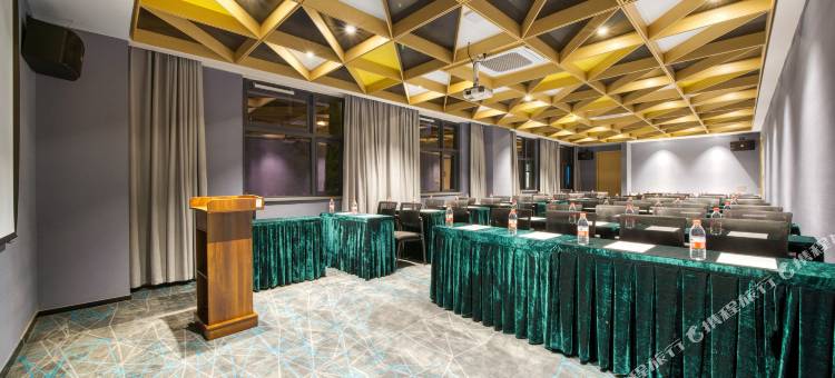 潮漫酒店(德阳高铁站店)图片