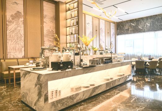 GreenTree Eastern Hotel (Nancheng Gaotiezhan) Hotel Overview