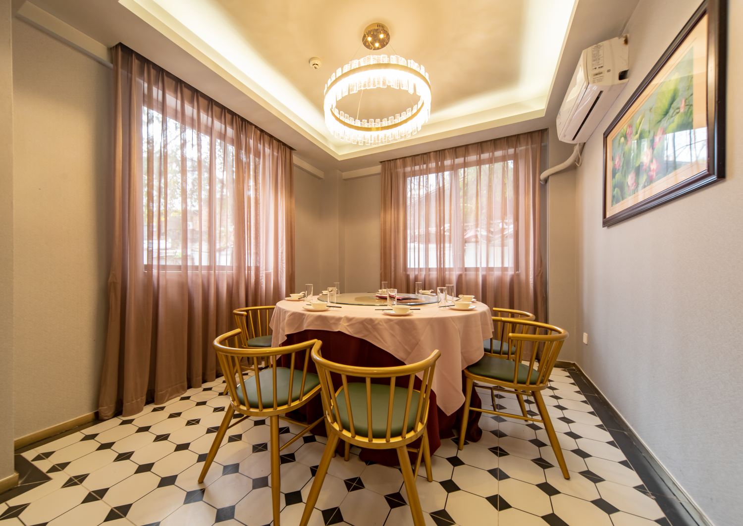 Aoya Buyu Apartment (Guangzhou Zhongda Subway Station Cotton Tree Tree Zhongdamen Branch)Over view