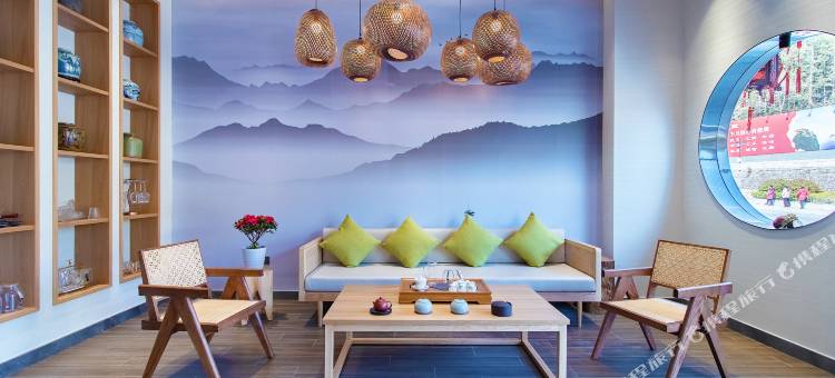 云慕山·智能设计师民宿(黄山风景区汤口南大门店)图片