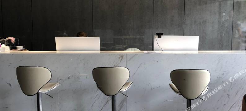 华宁紫初阳酒店图片