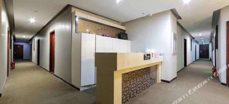 瑞景八方酒店图片