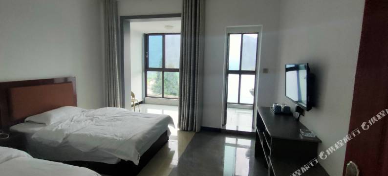 荥经万老四农庄图片