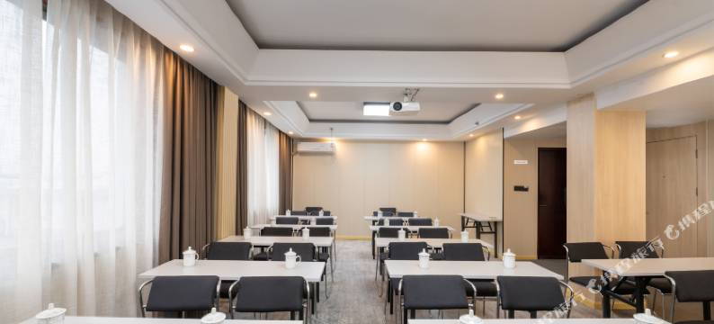 枫林IMPRESS印象酒店(金华市政府世贸城市广场店)图片