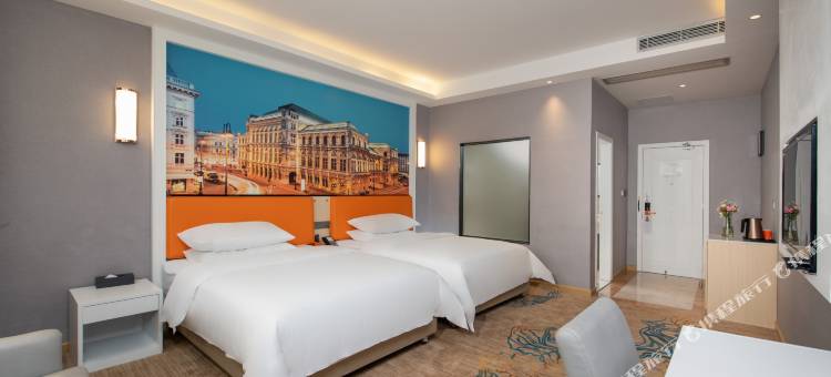 维也纳智好酒店(广州番禺石碁文化广场店)图片