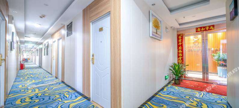 乐8连锁酒店(深圳荷坳坳背地铁站店)图片