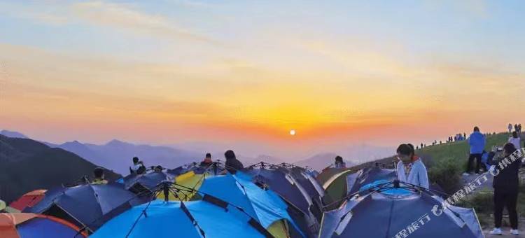 武功山山顶帐篷民宿图片