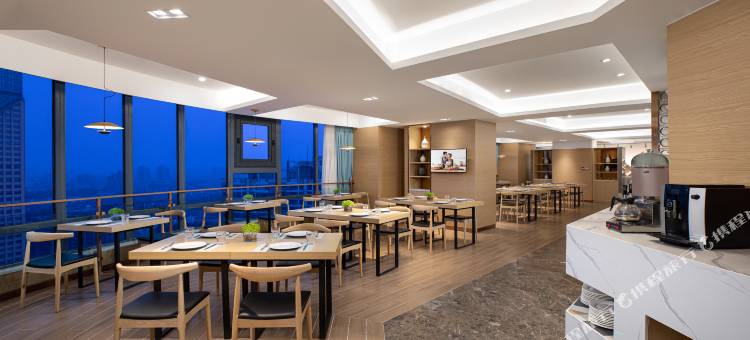 南通悦庭圆融广场公寓酒店(文峰地铁站店)图片