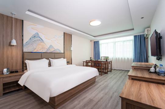 安喆酒店(医高专海峡体育中心店)