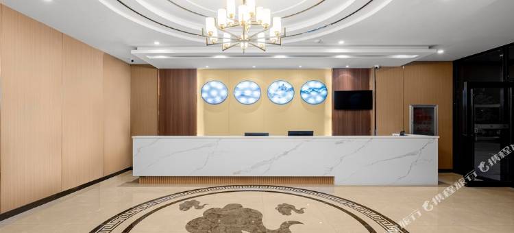 云上四季尚品酒店(曲靖火车站店)图片