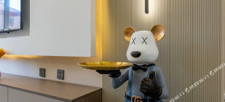 北戴河听海度假公寓(赤土山刘庄夜市店)图片