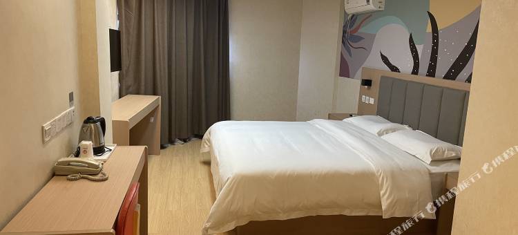派酒店(西安火车站店)图片