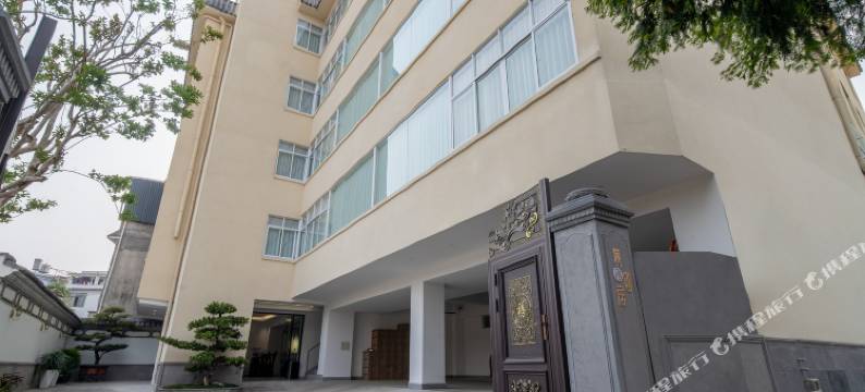 腾冲荷园居客栈图片