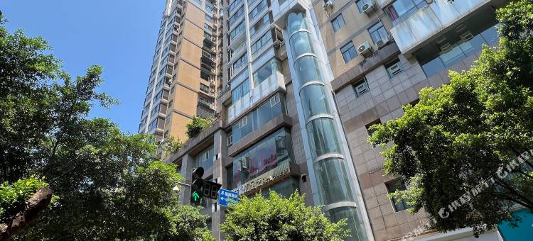 喜又设计师民宿(万州万达广场高笋塘店)图片